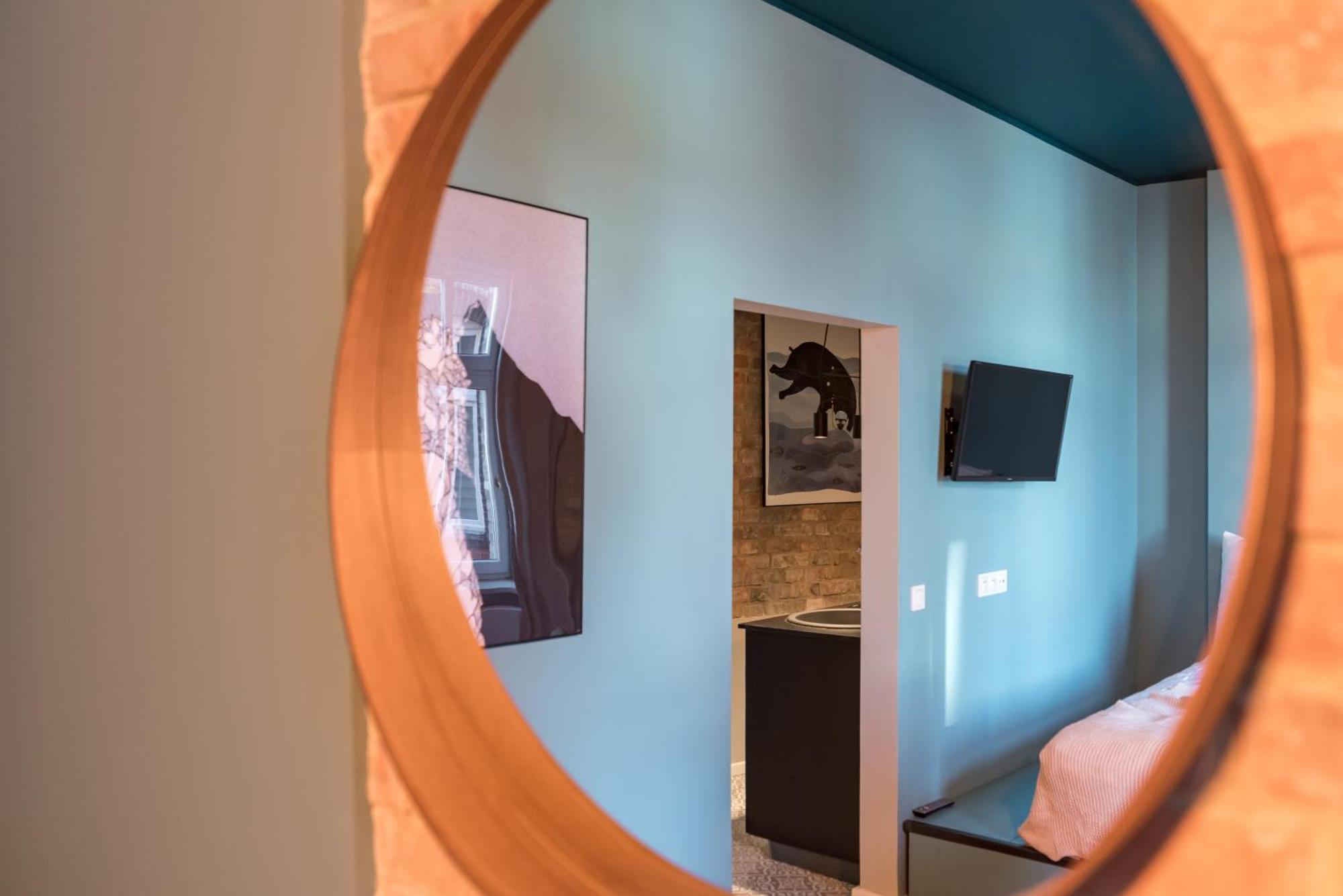 Cichy Zakatek Apartament Przy Starym Rynku Poznan Luaran gambar