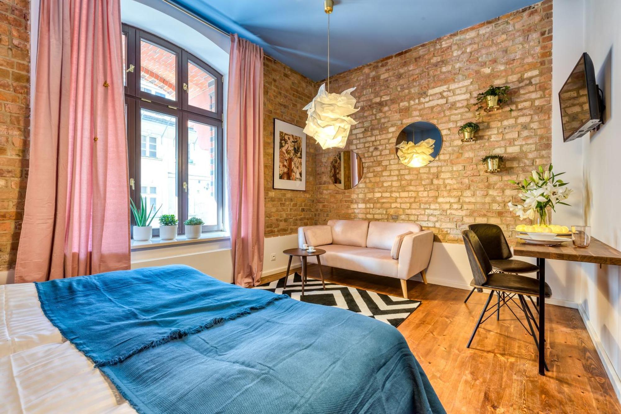 Cichy Zakatek Apartament Przy Starym Rynku Poznan Luaran gambar