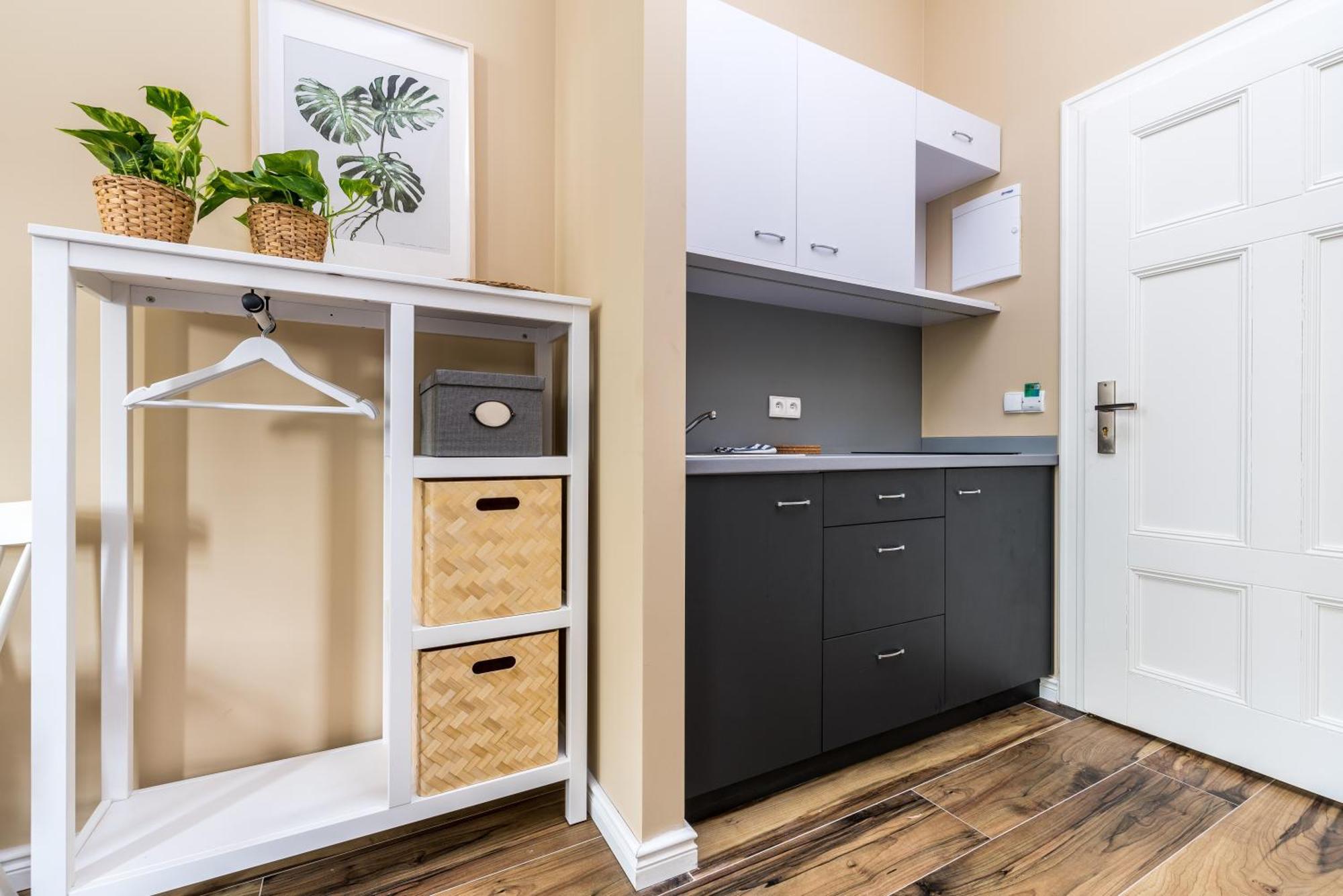 Cichy Zakatek Apartament Przy Starym Rynku Poznan Luaran gambar