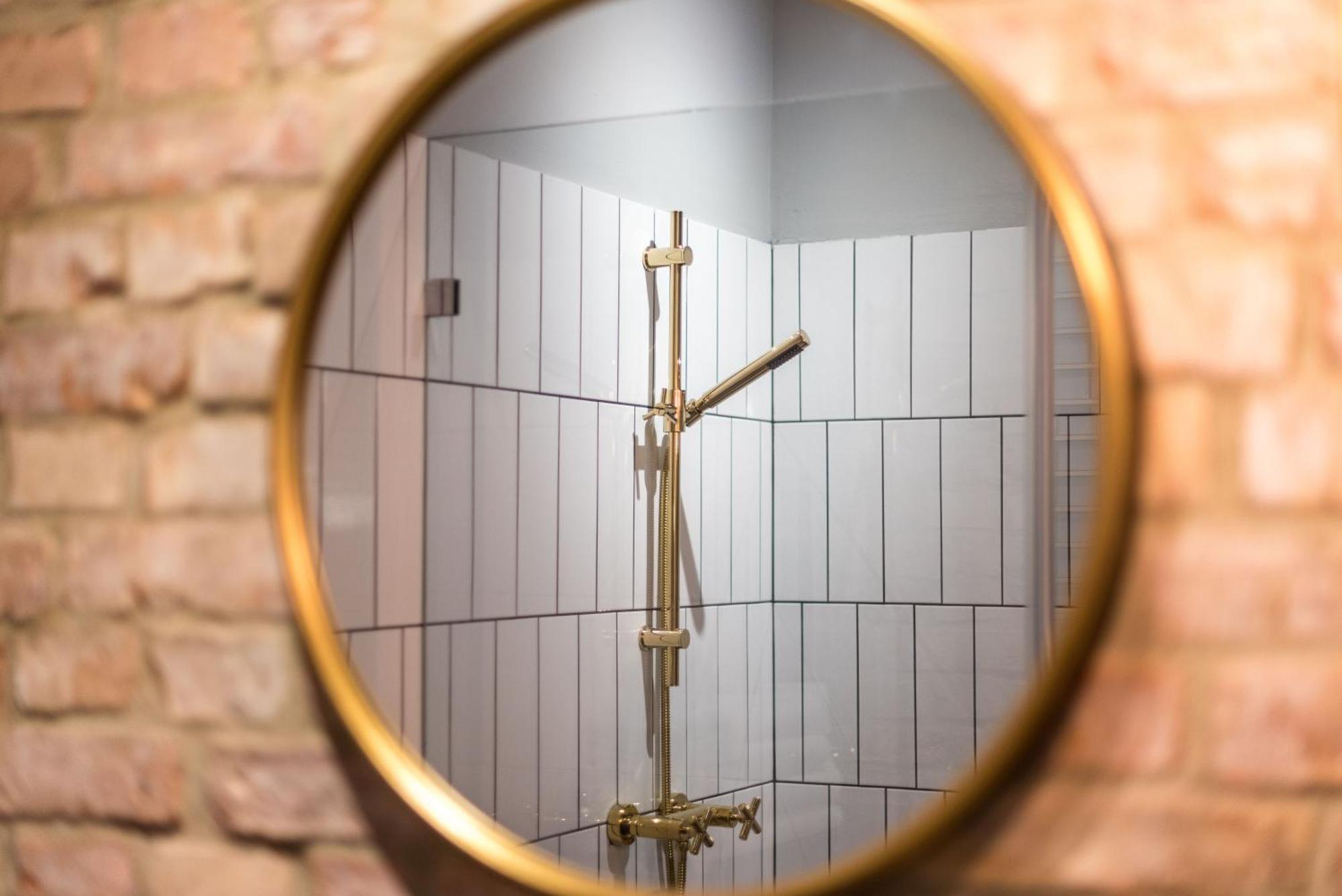 Cichy Zakatek Apartament Przy Starym Rynku Poznan Luaran gambar