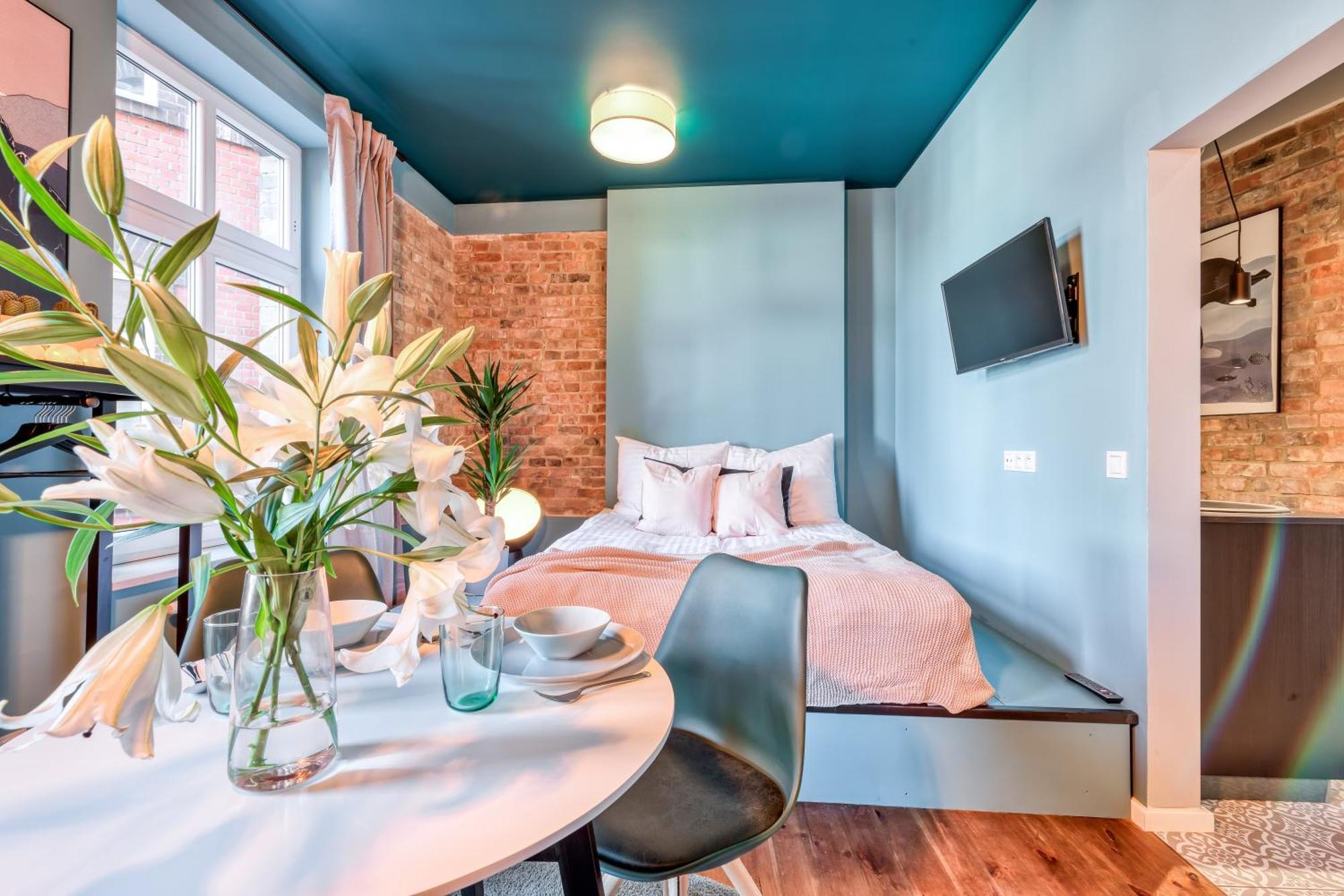 Cichy Zakatek Apartament Przy Starym Rynku Poznan Luaran gambar