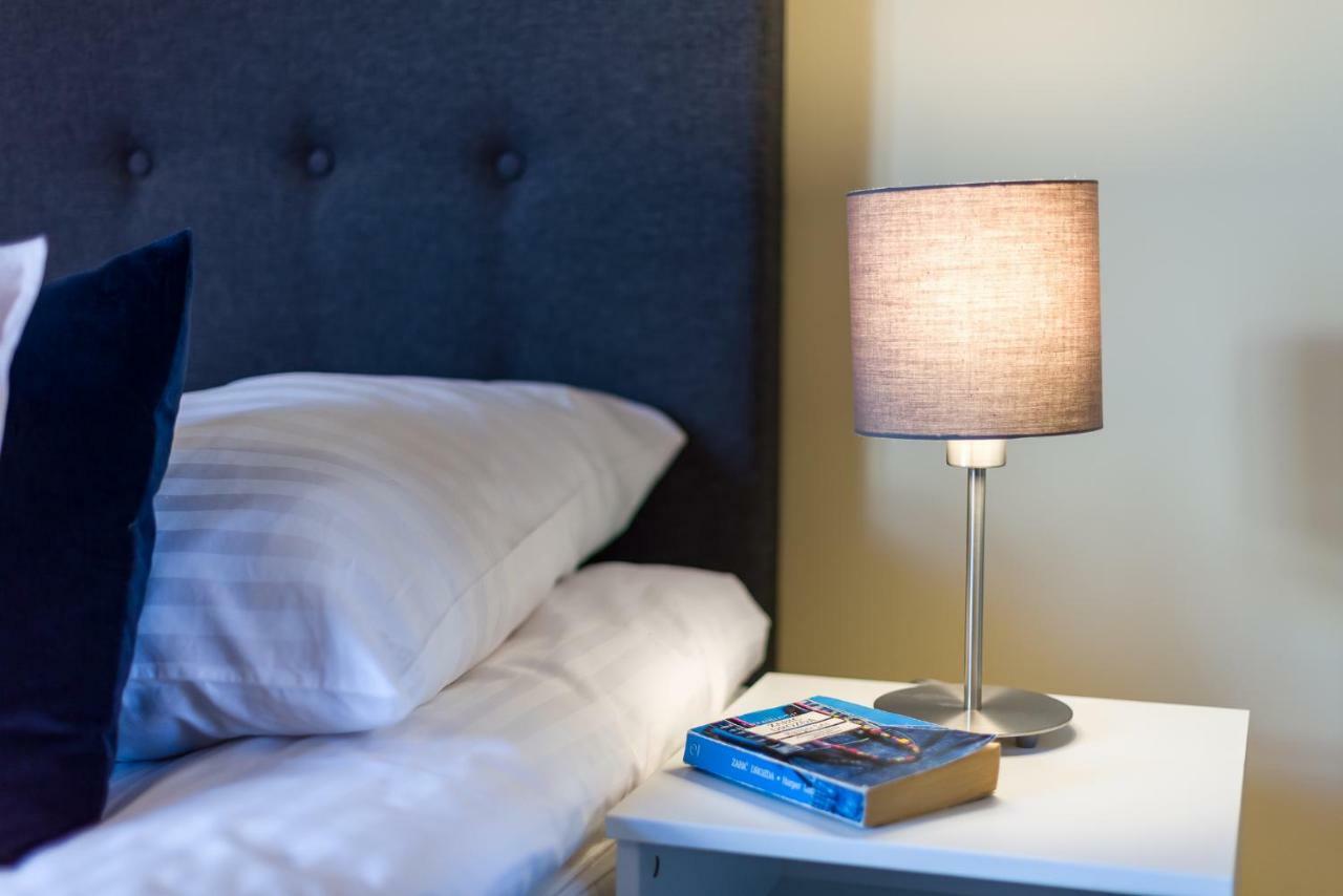 Cichy Zakatek Apartament Przy Starym Rynku Poznan Luaran gambar